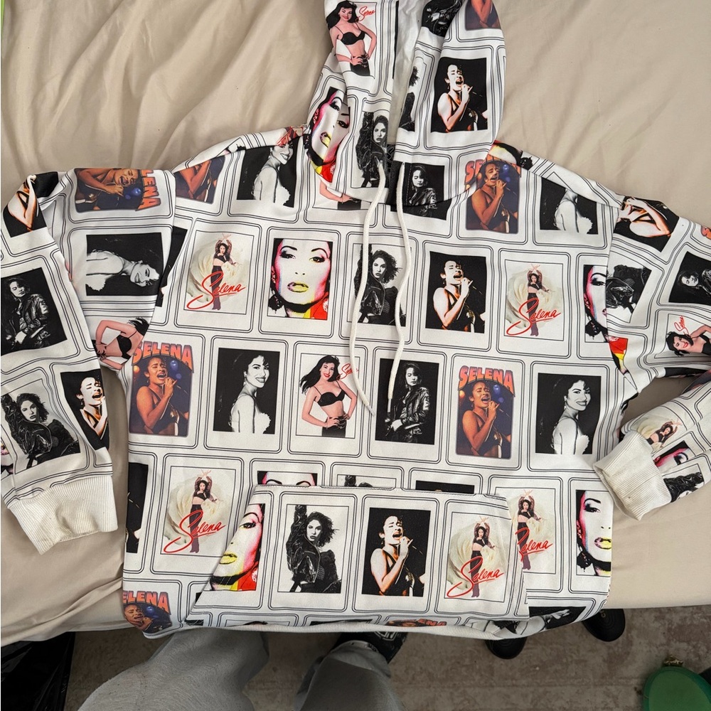 Selena hoodie